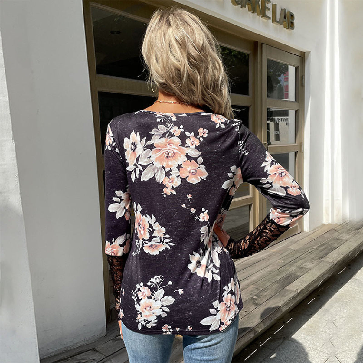 Floral Half Buttoned Lace Splicing Sleeve Blouse